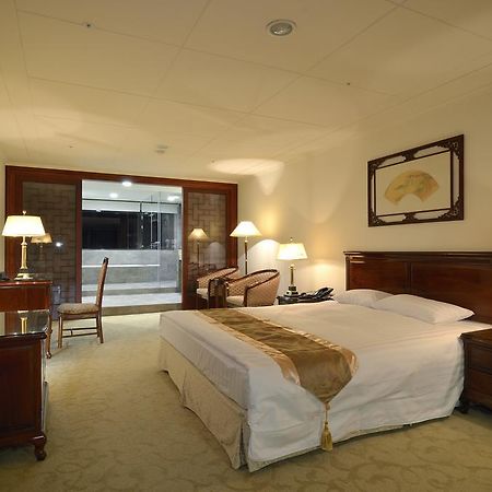 King'S Paradise Hotel Trung Lịch Phòng bức ảnh