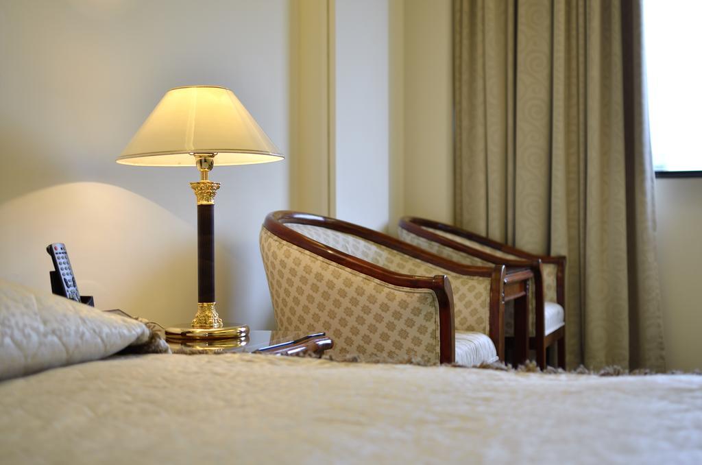 King'S Paradise Hotel Trung Lịch Phòng bức ảnh