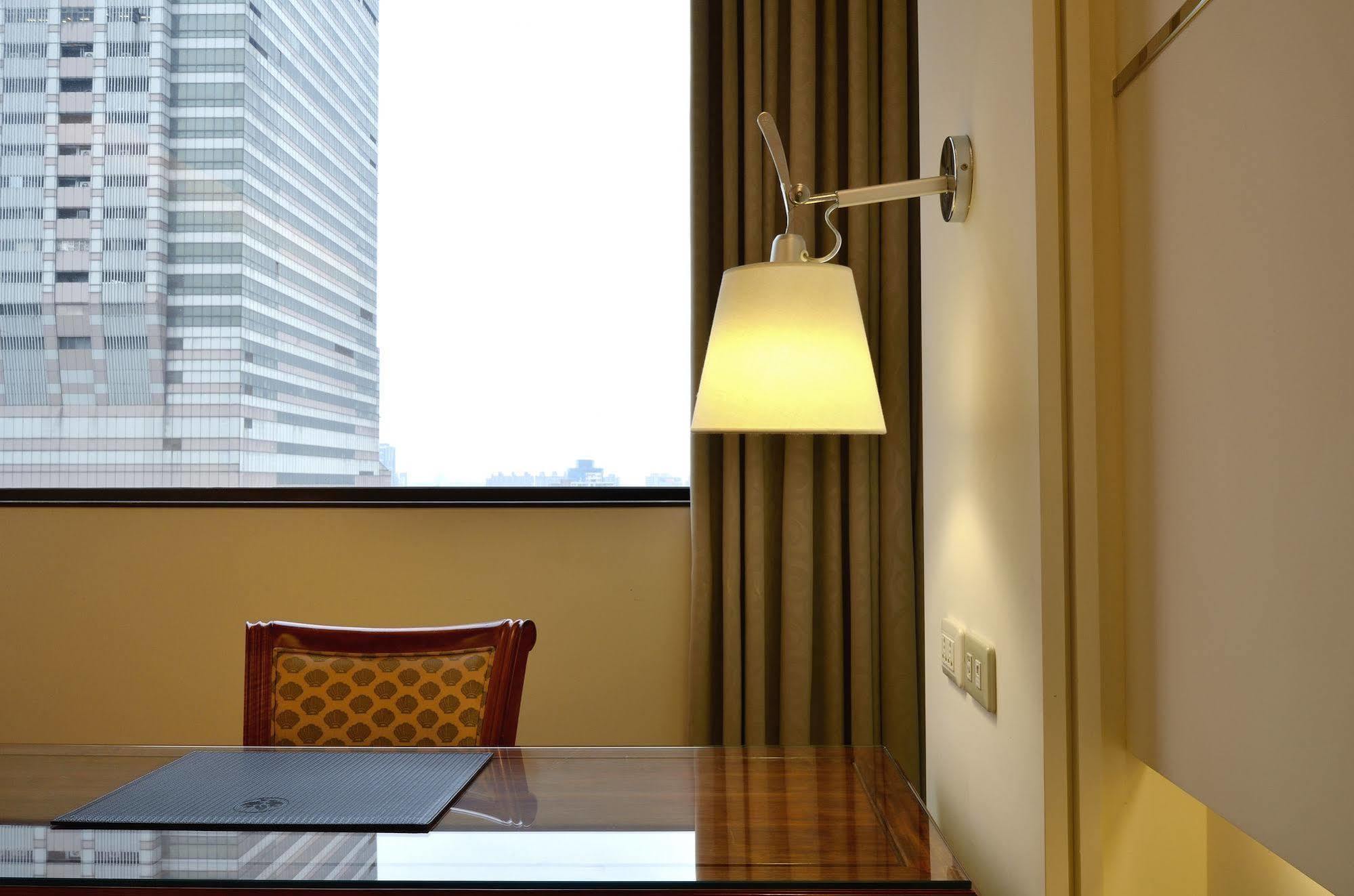 King'S Paradise Hotel Trung Lịch Ngoại thất bức ảnh